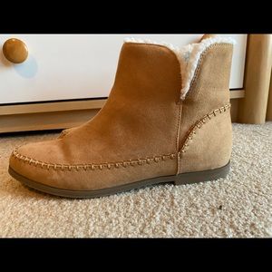 Old Navy Women’s Boot Size 10